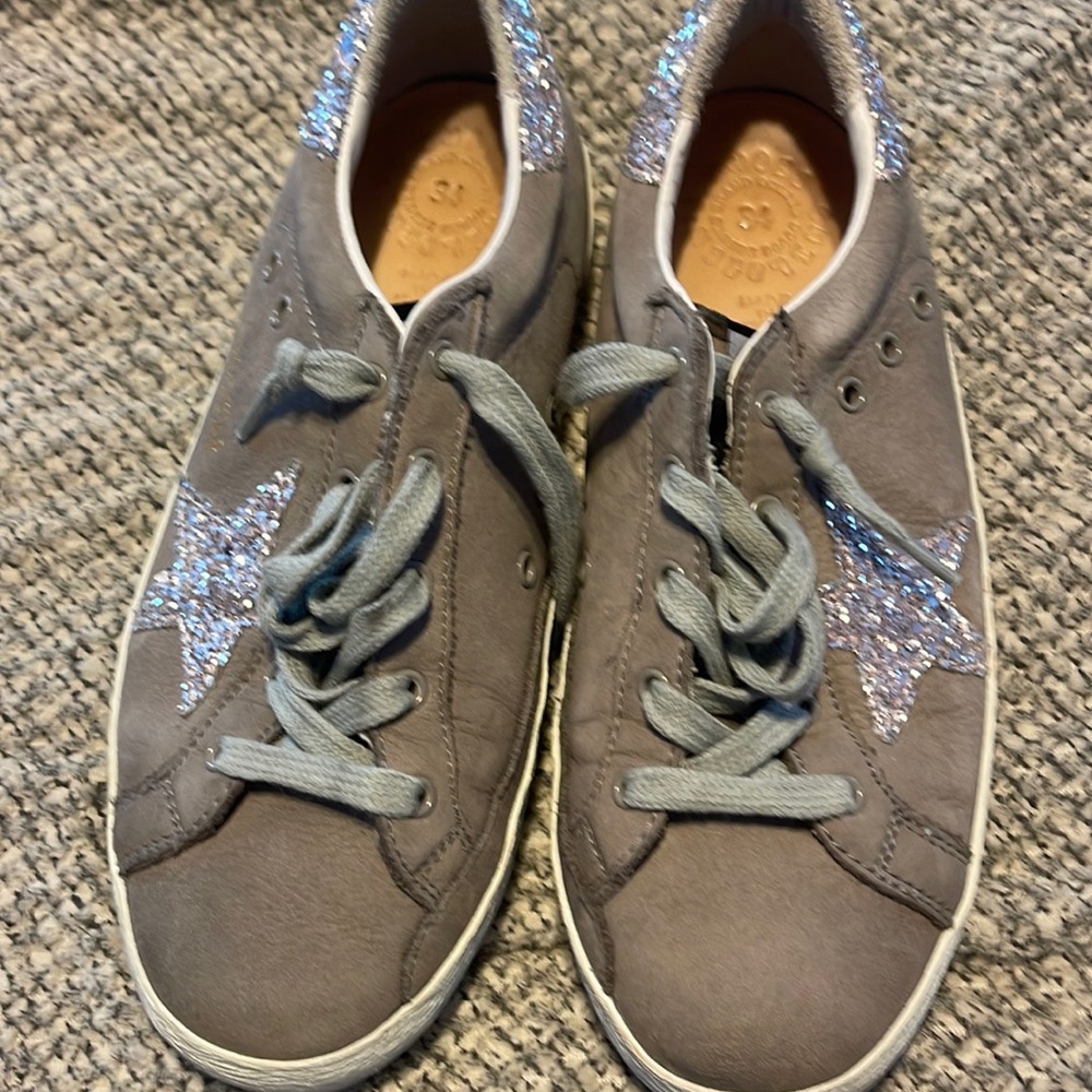Girls gold goose sneakers